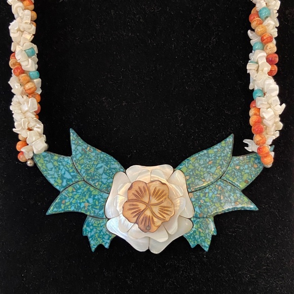 Vintage Tropical Floral Statement Necklace 24” Mother of Pearl Tiki Retro - Picture 3 of 8